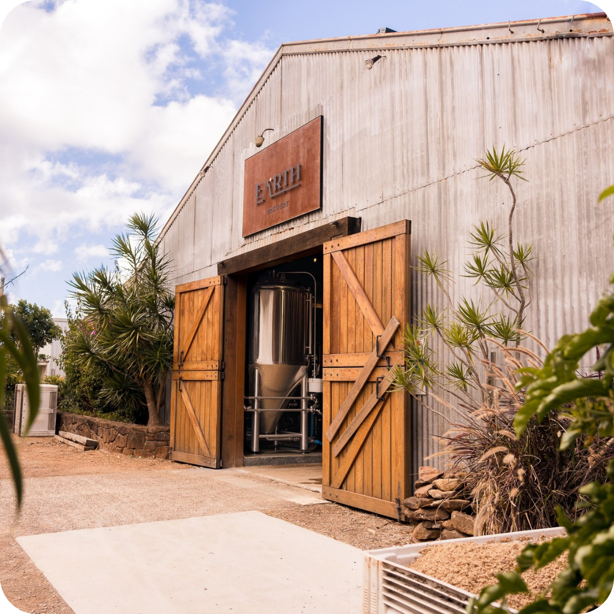 *Big Hop Bomb Brewery Tour™